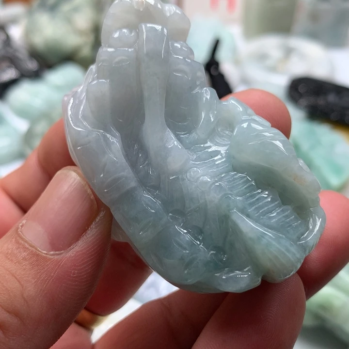 翡翠未镶嵌颈饰保真天然a货翡翠