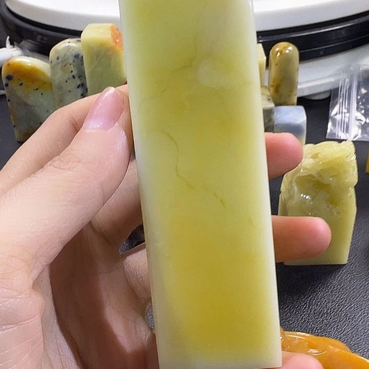 印***家青田石青田石菜花石