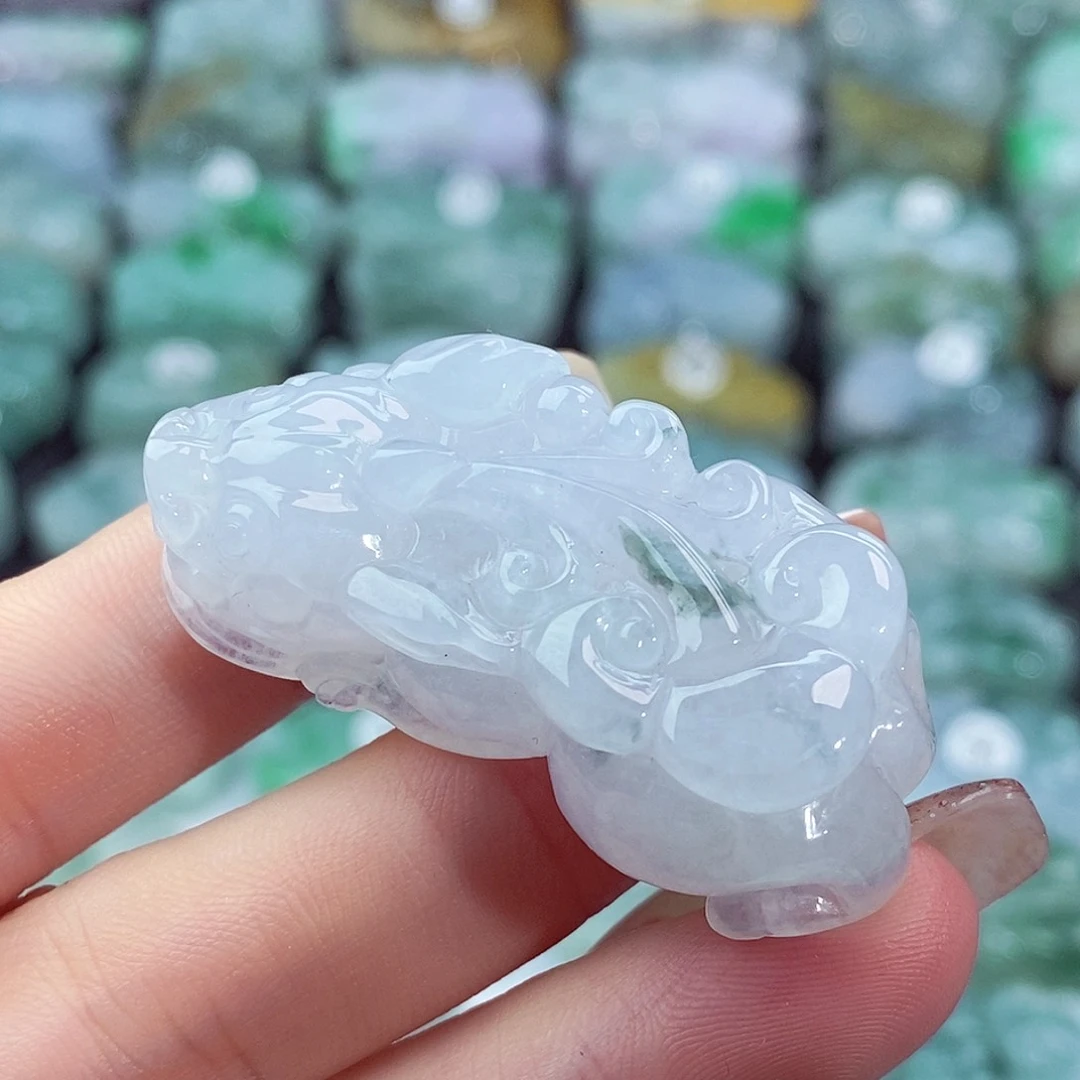 颈饰未镶嵌翡翠天然