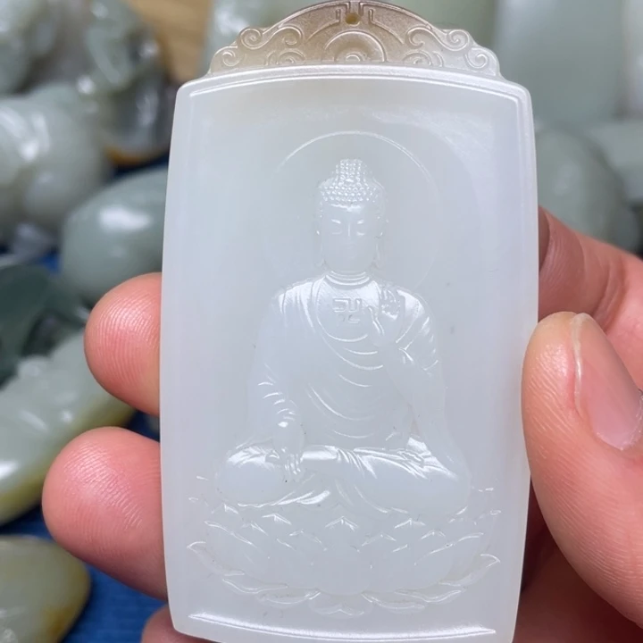 颈饰未镶嵌和田玉