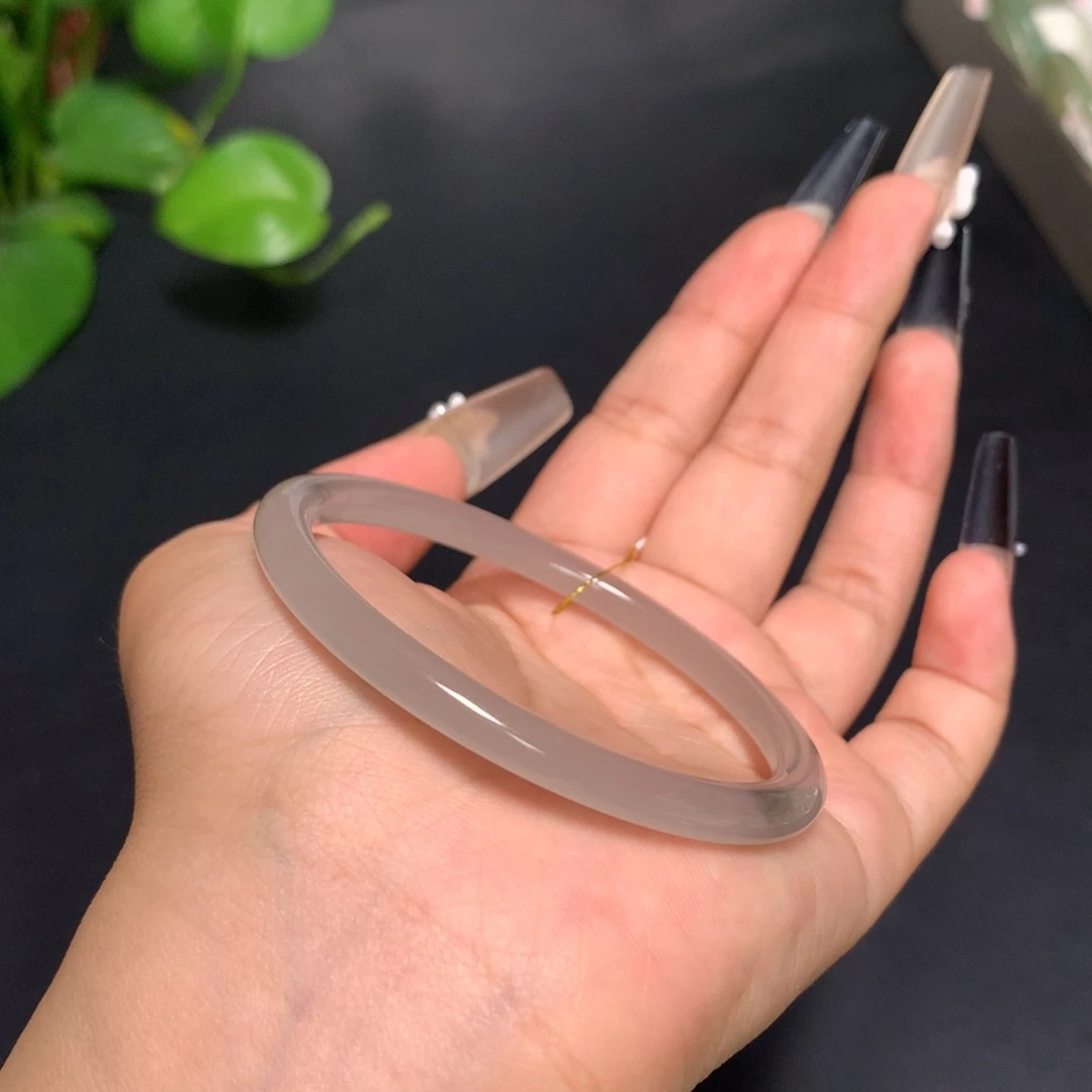 和田玉手镯未镶嵌56