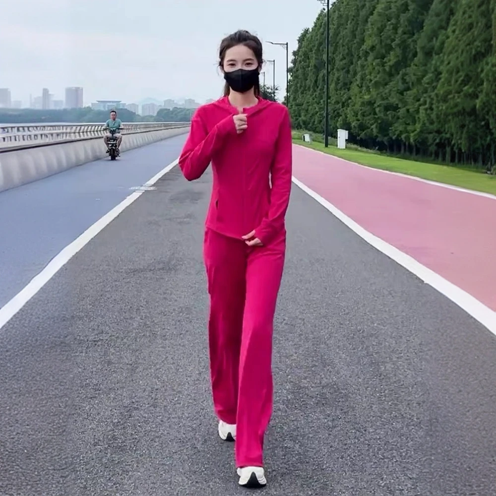 休闲运动套装女秋季2025新款时尚洋气减龄修身跑步运动服两件套潮