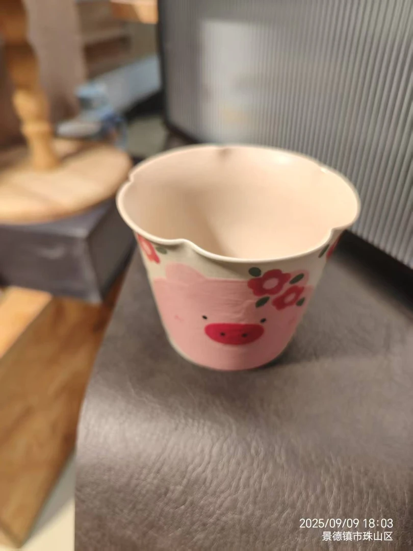 【景德镇碰瓷集市】猪翠花-花口杯
