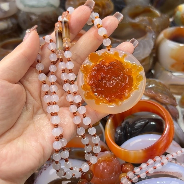 玛瑙/玉髓手镯未镶嵌
