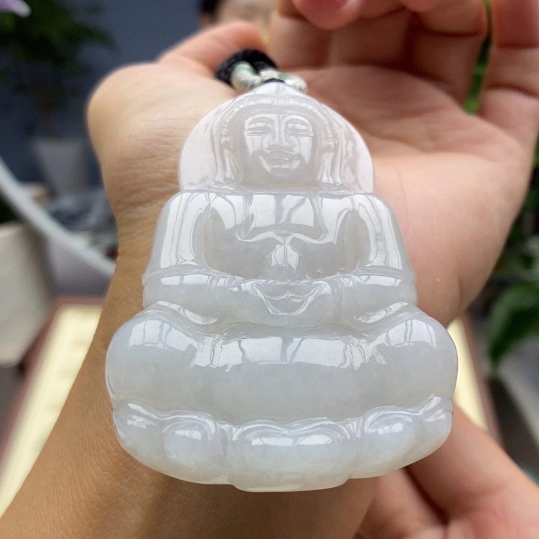 k***M颈饰未镶嵌翡翠吊坠