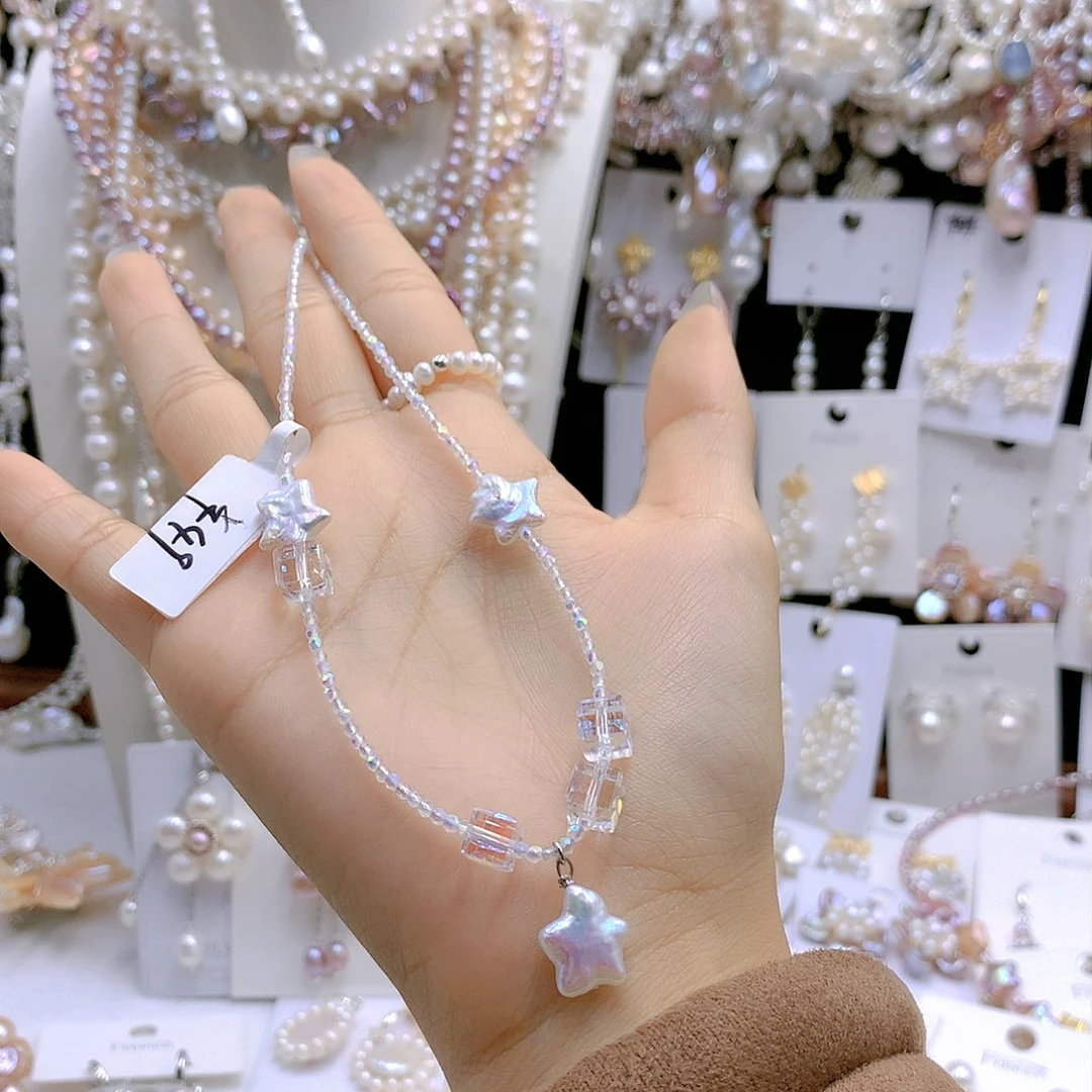 银S925镶嵌耳饰淡水珍珠?**星