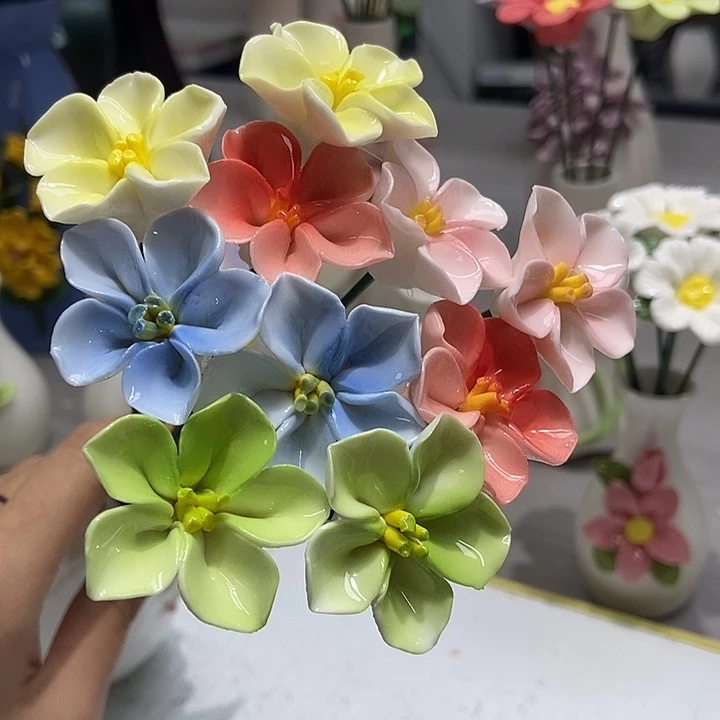 陶瓷纯手工捏花设计