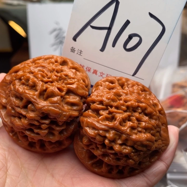 桃核把件文玩核桃官帽49