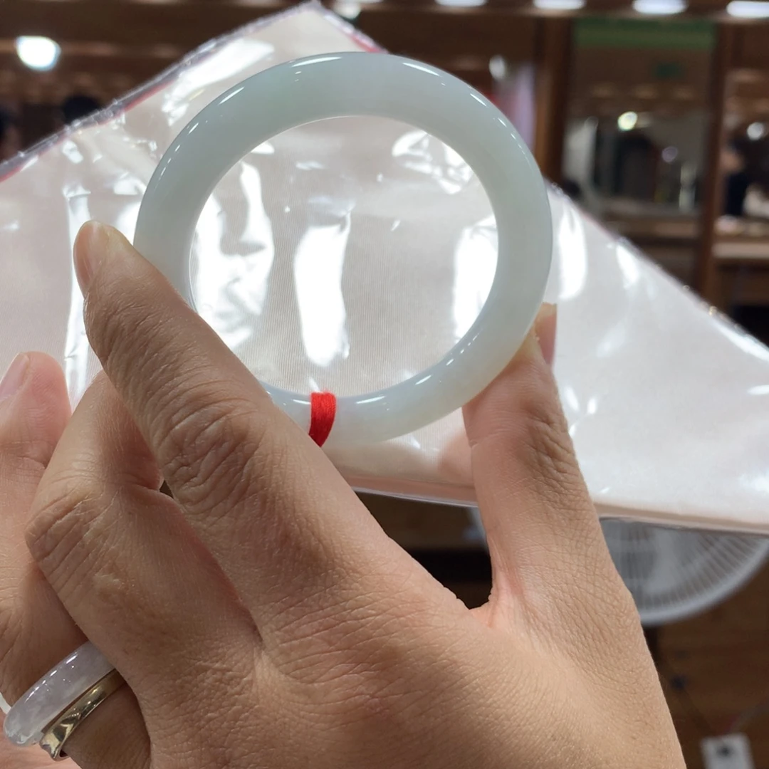 满****翡翠未镶嵌手镯福利