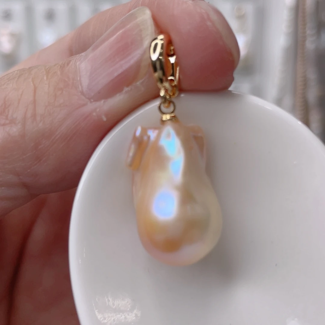 颈饰未镶嵌淡水珍珠