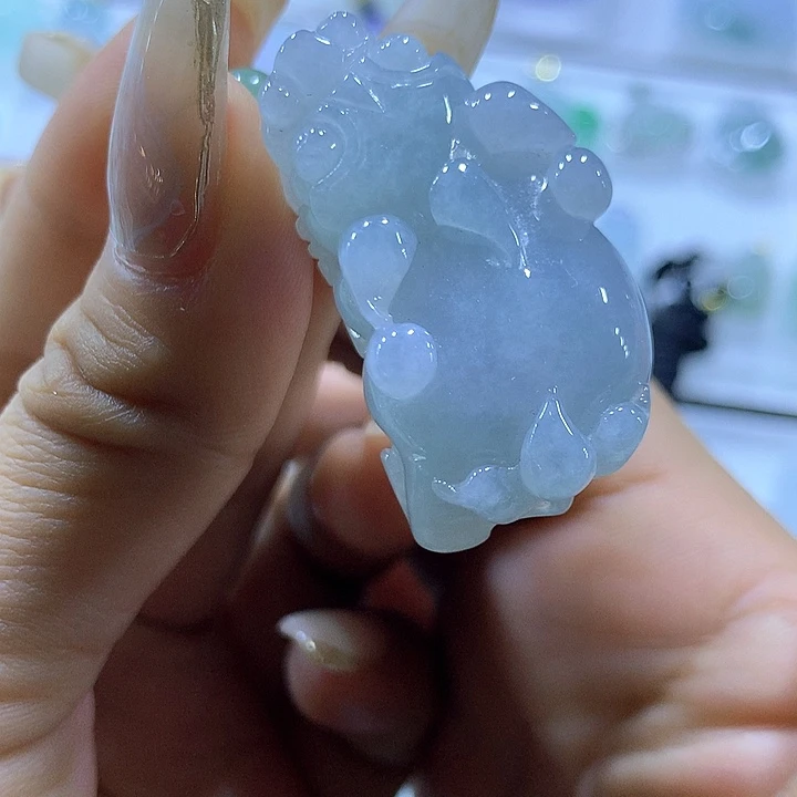 翡翠颈饰未镶嵌天然翡翠A货吊坠