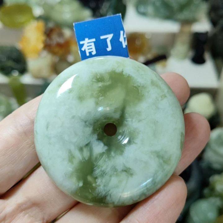 未镶嵌岫玉平安扣