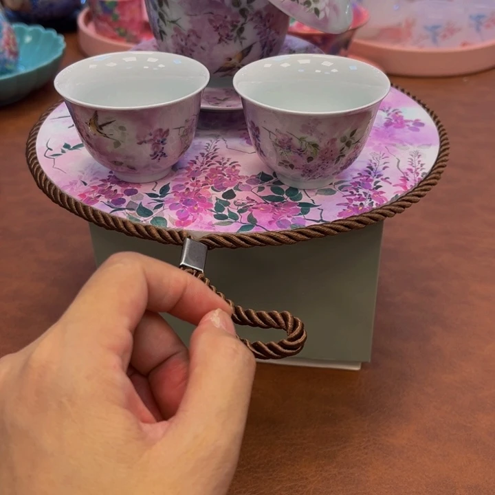 瓷片吧啦吧啦的说了一句话就不