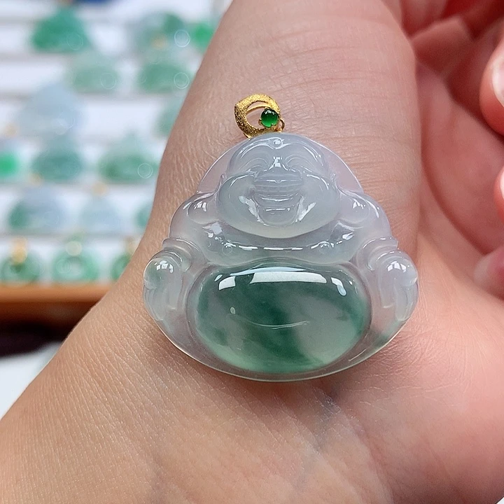 翡翠18K金镶嵌吊坠(赠链)