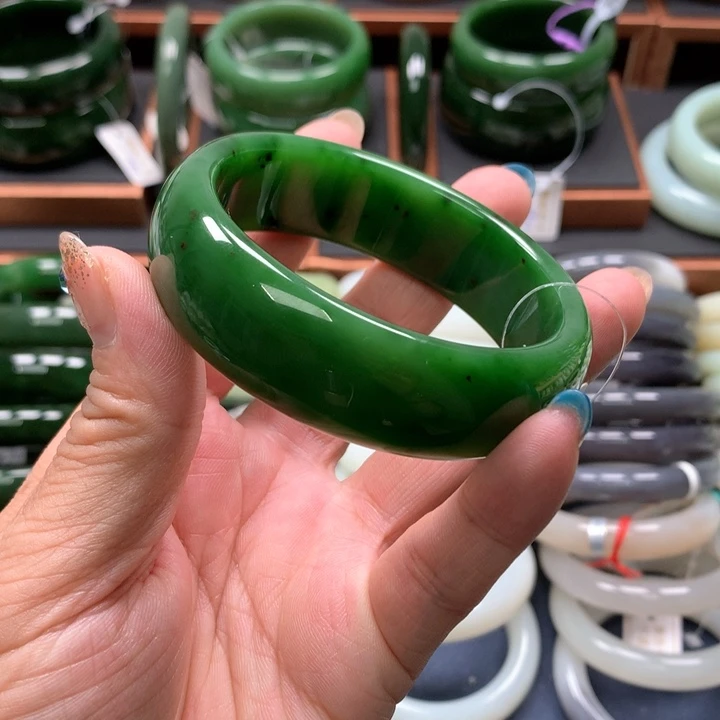 【闪购商品】未镶嵌手镯和田玉（碧玉）12