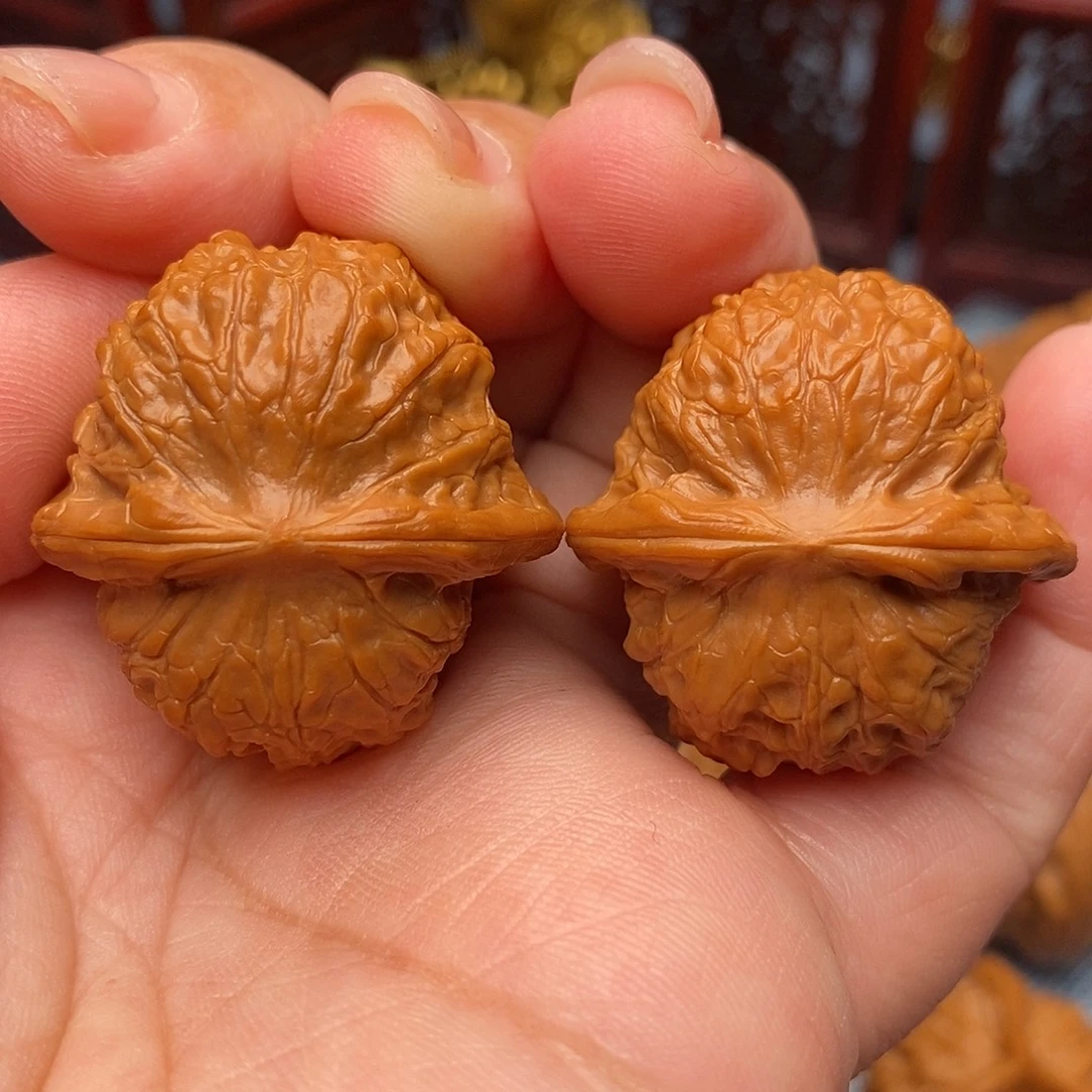 文玩核桃把件31.8精品毕业血麒麟