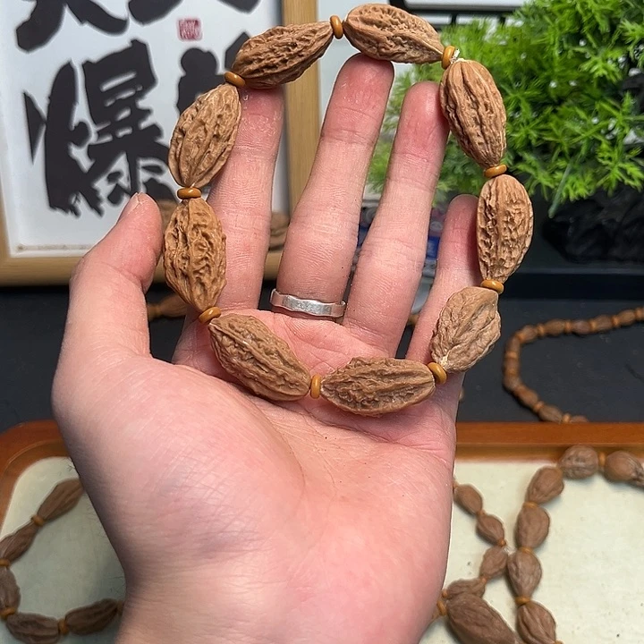 文玩核桃吊坠核桃44