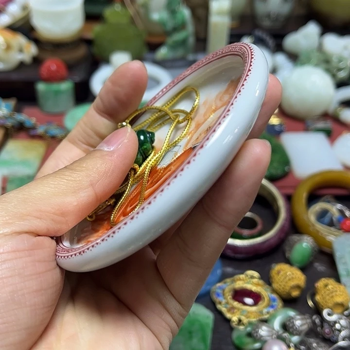 瓷片圆*粉彩手绘主人杯托