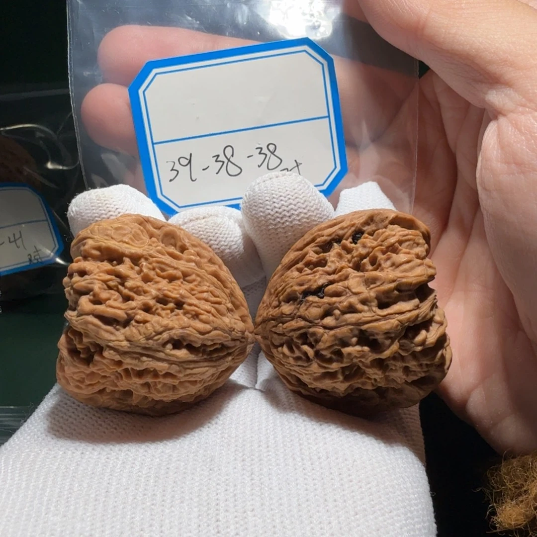 吊坠文玩核桃南疆019