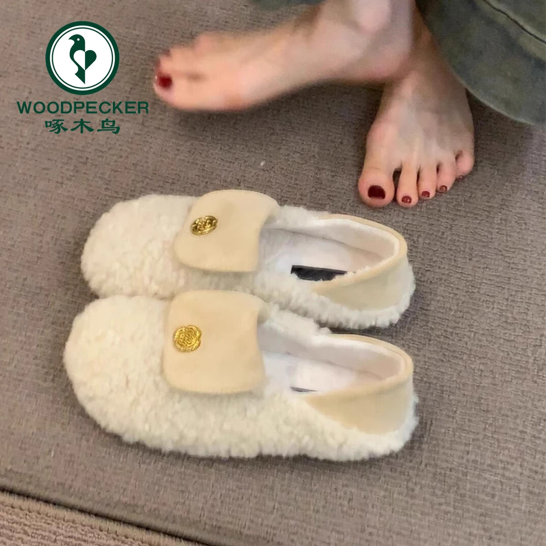 啄木鸟平底圆头加绒毛毛鞋女金属小香风一脚蹬踩跟单鞋女外穿棉鞋