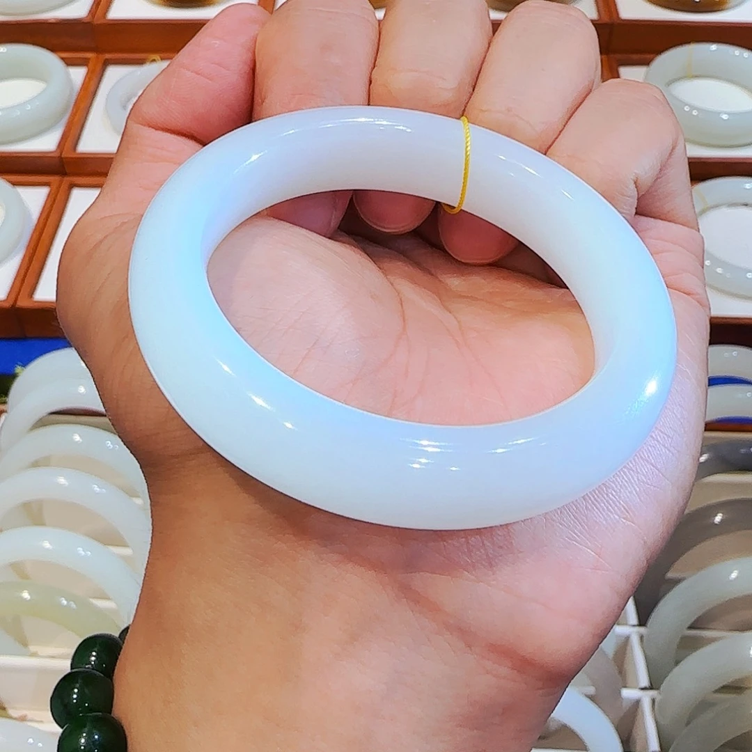 和田玉手镯未镶嵌羊脂白玉54 55