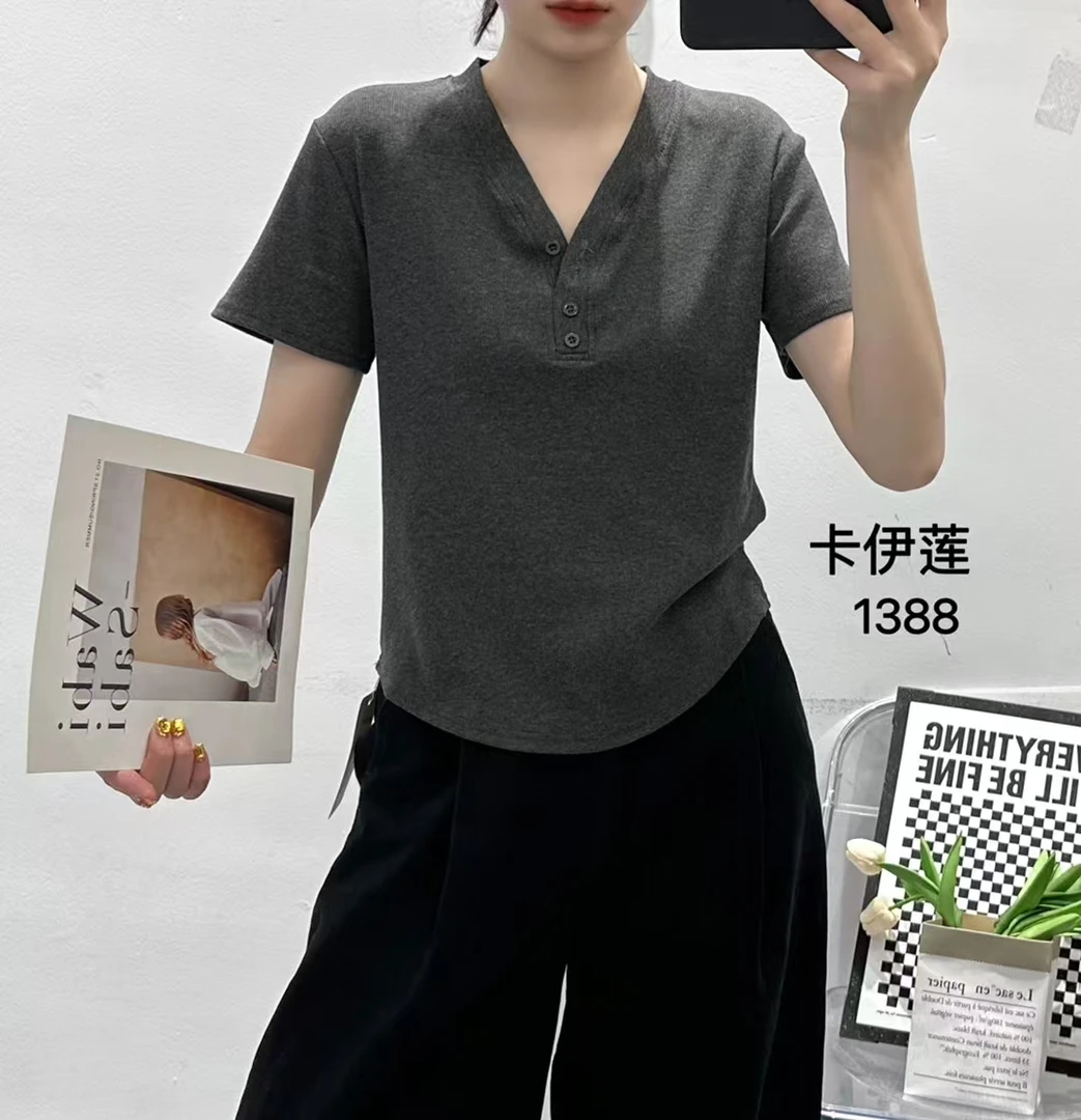 2025年夏季短袖弹力V字领纽扣简约款