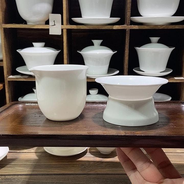 骨瓷公道杯160m+茶漏一套福利