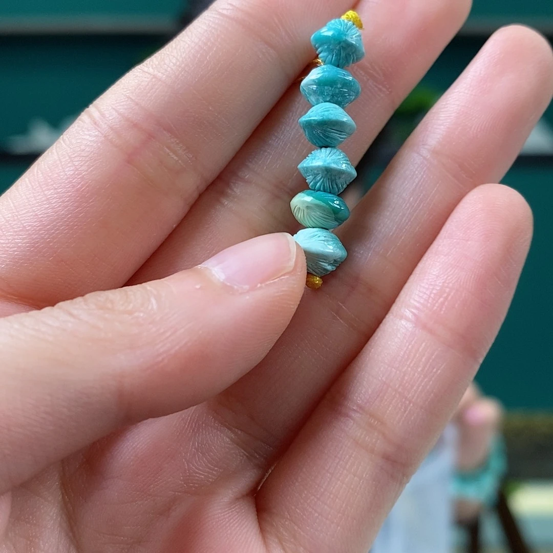 绿松石未镶嵌挂件