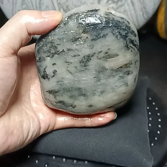 新疆金丝玉原石国画