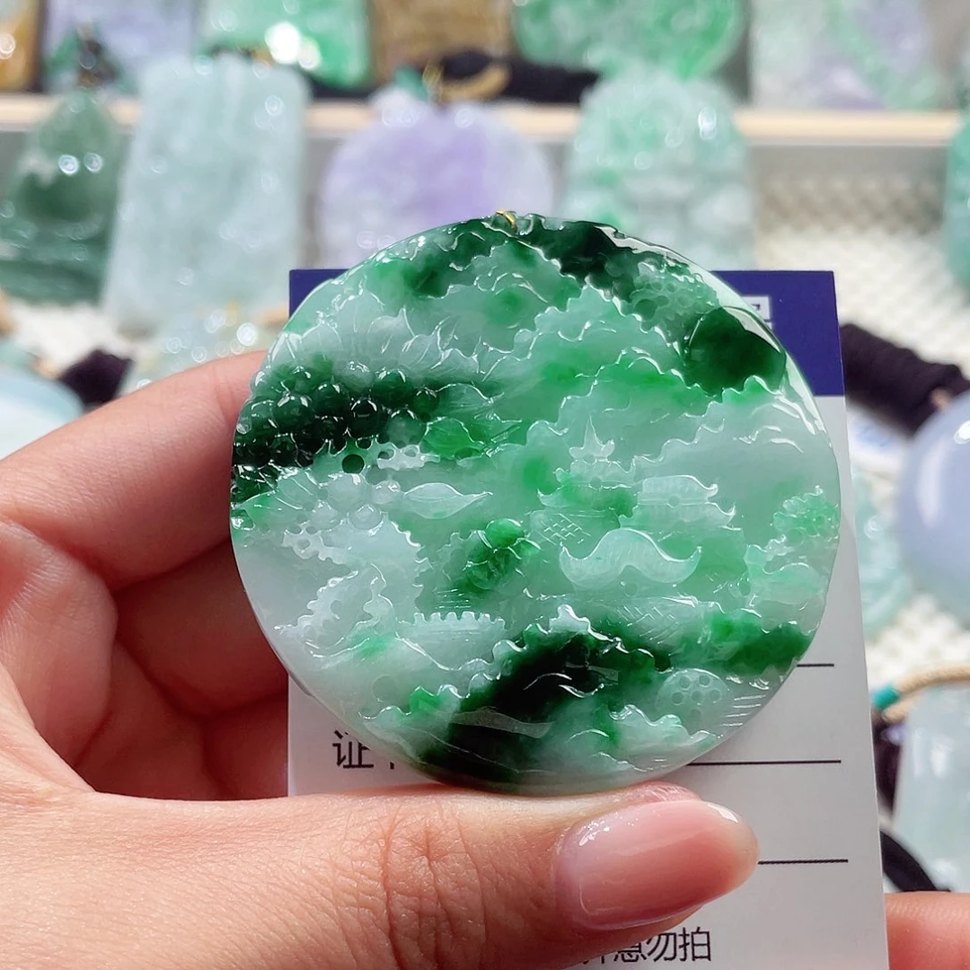 颈饰未镶嵌翡翠山水