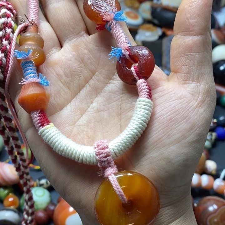 玛瑙/玉髓未镶嵌颈饰