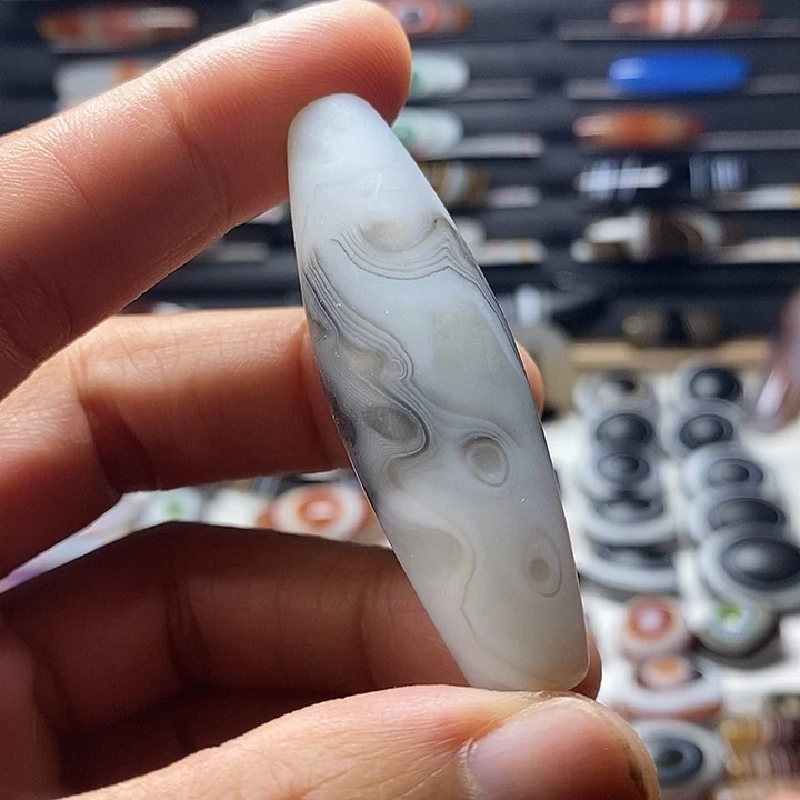 未镶嵌颈饰玛瑙/玉髓