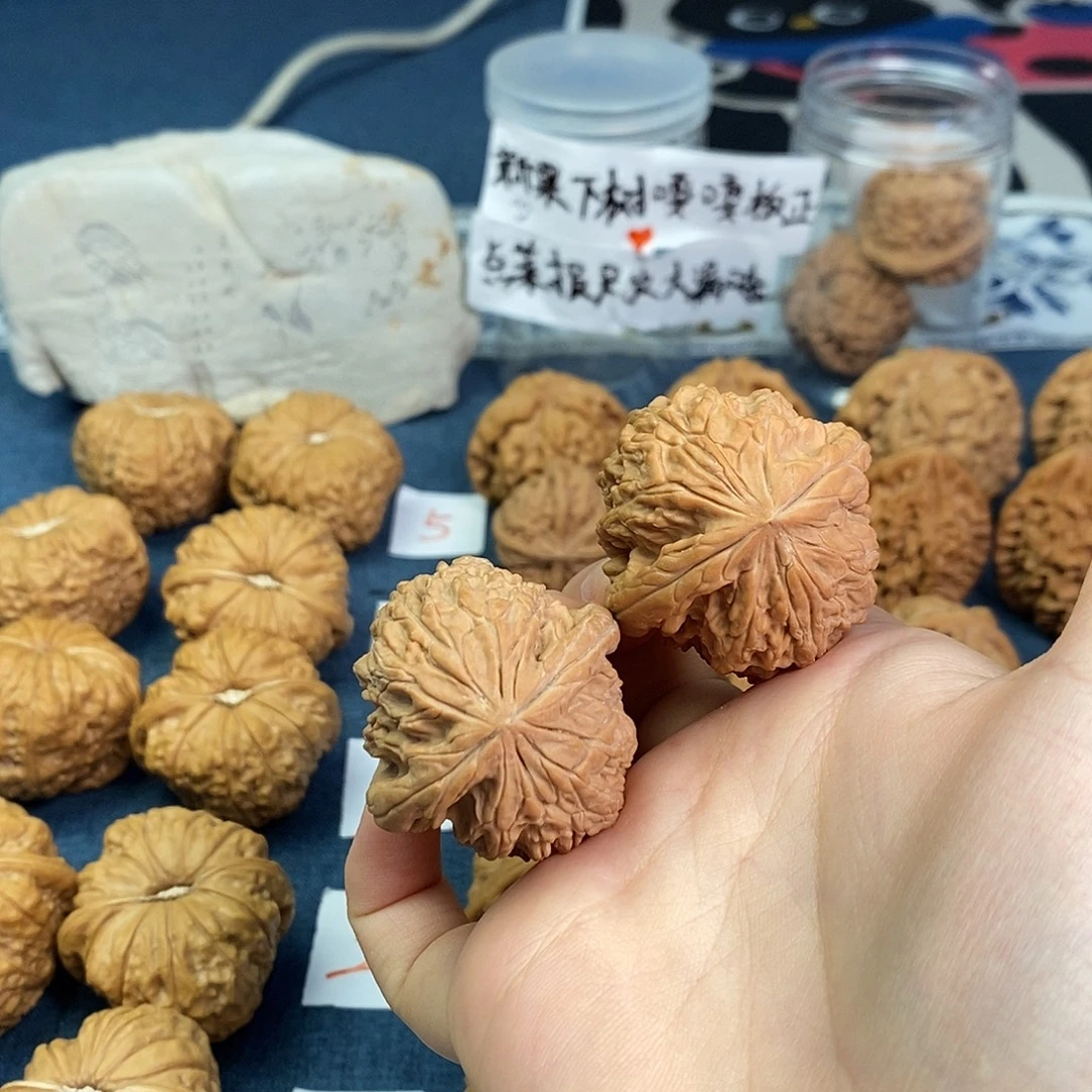 文玩核桃把件39尺暴雪全品