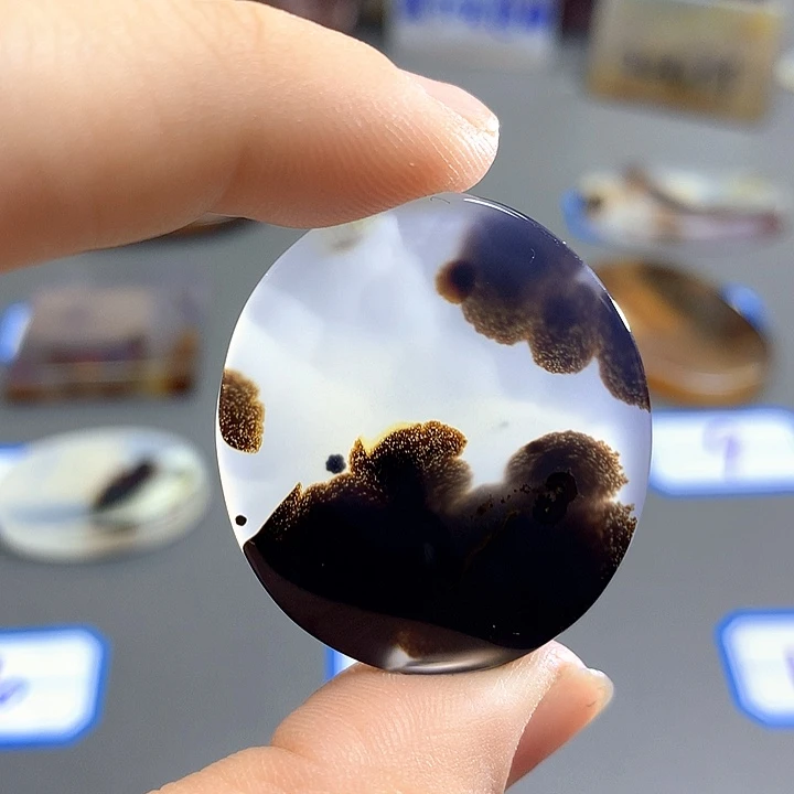 未镶嵌颈饰玛瑙/玉髓