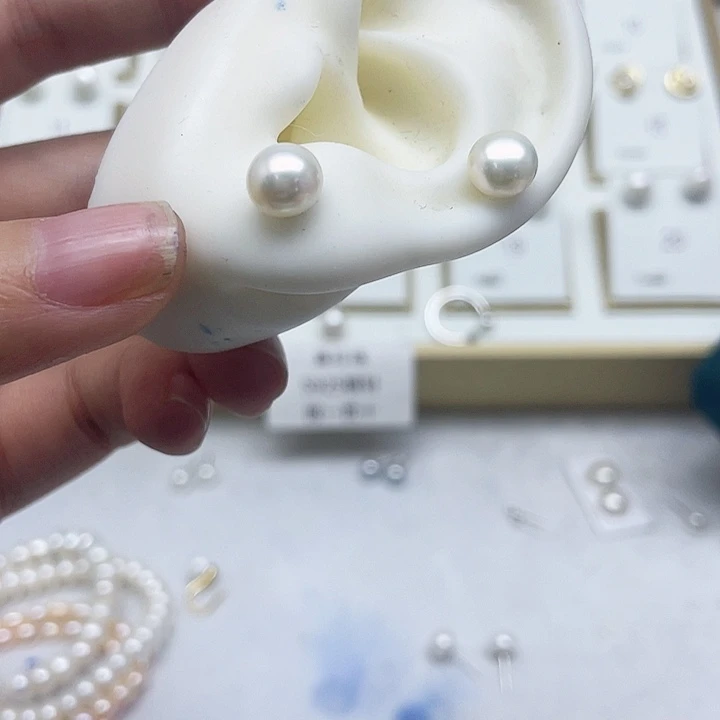 淡水珍珠耳饰银S925镶嵌y****s