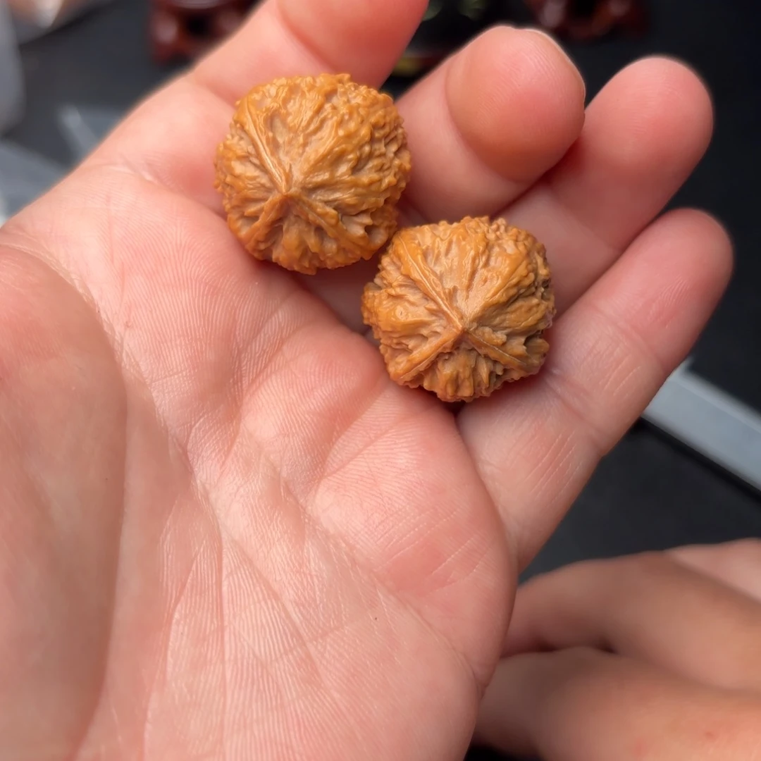 把件文玩核桃110000000