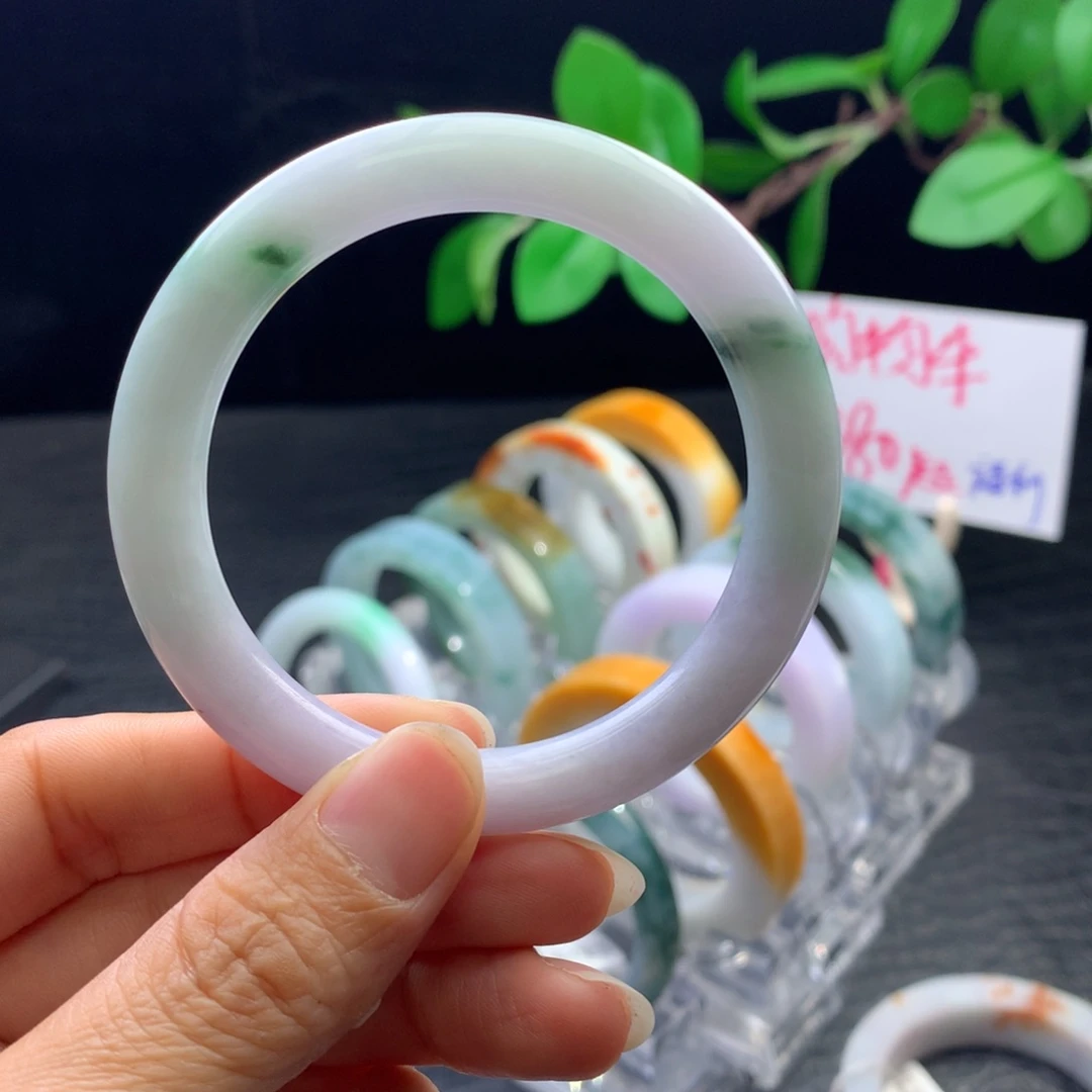 翡翠未镶嵌手镯翡翠