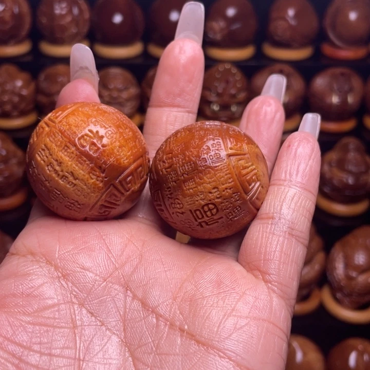 橄榄核把件熬**瘾橄榄雕刻