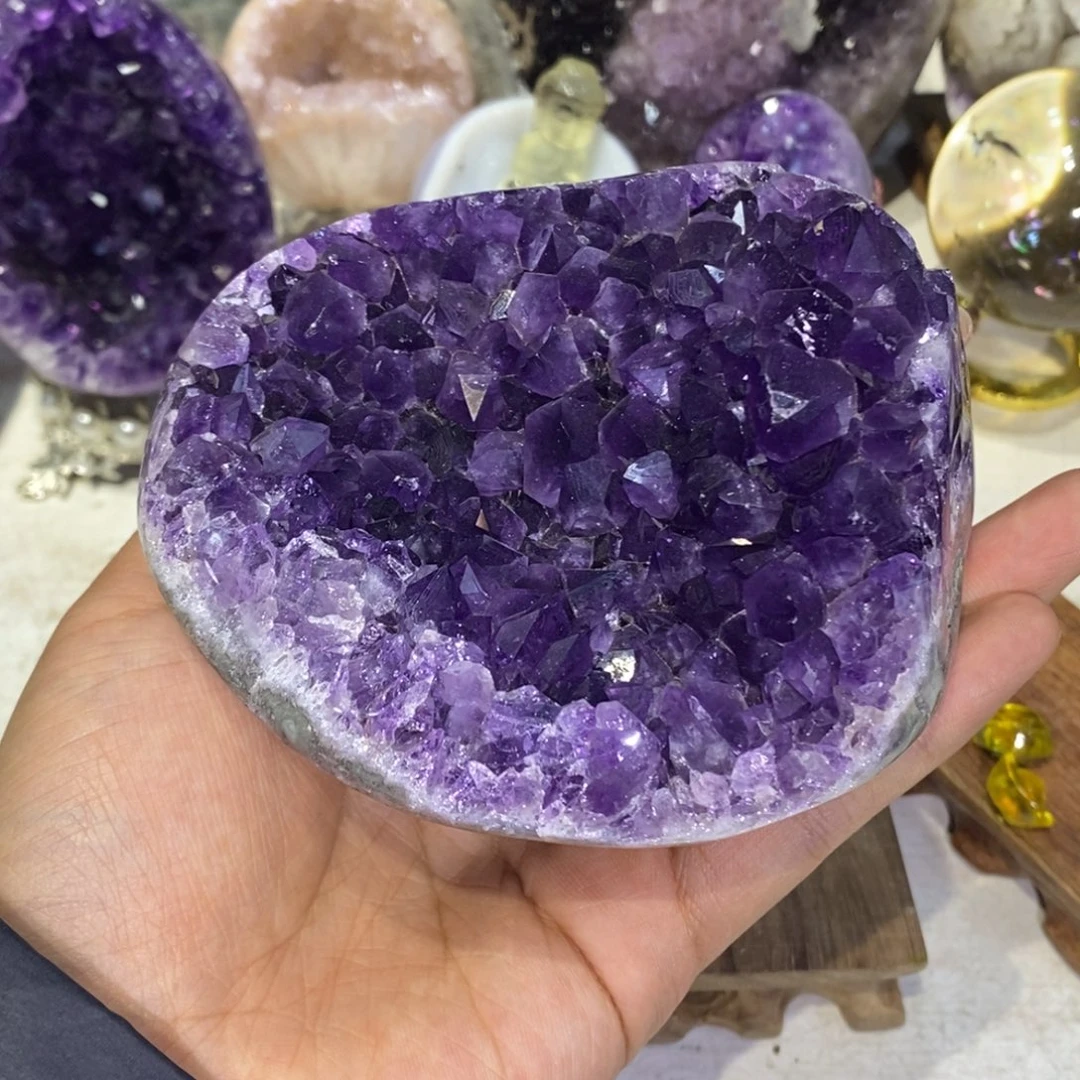 紫晶大型摆件（非配饰）未镶嵌