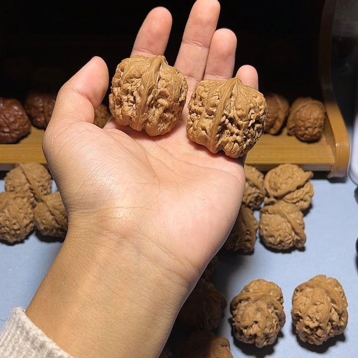 文玩核桃把件Ｃ**138西北将军膀