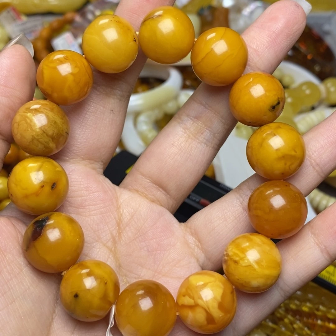 未镶嵌琥珀珠宝奇石