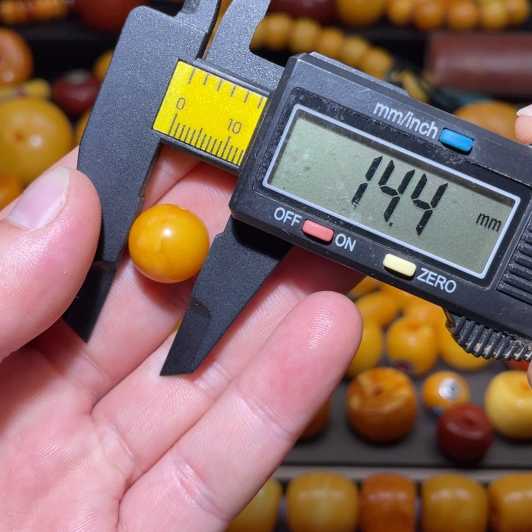 琥珀未镶嵌裸石苹果珠