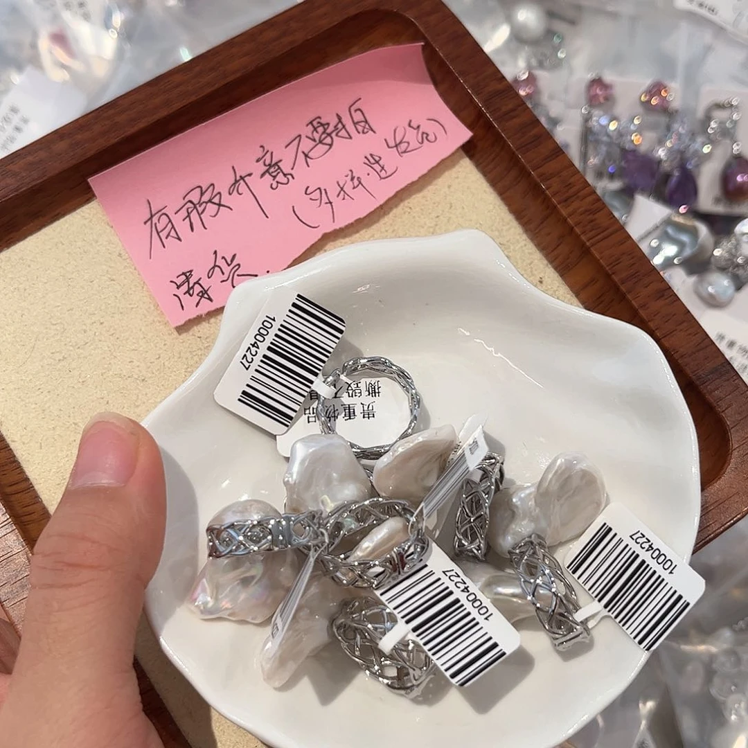 合金淡水珍珠耳饰