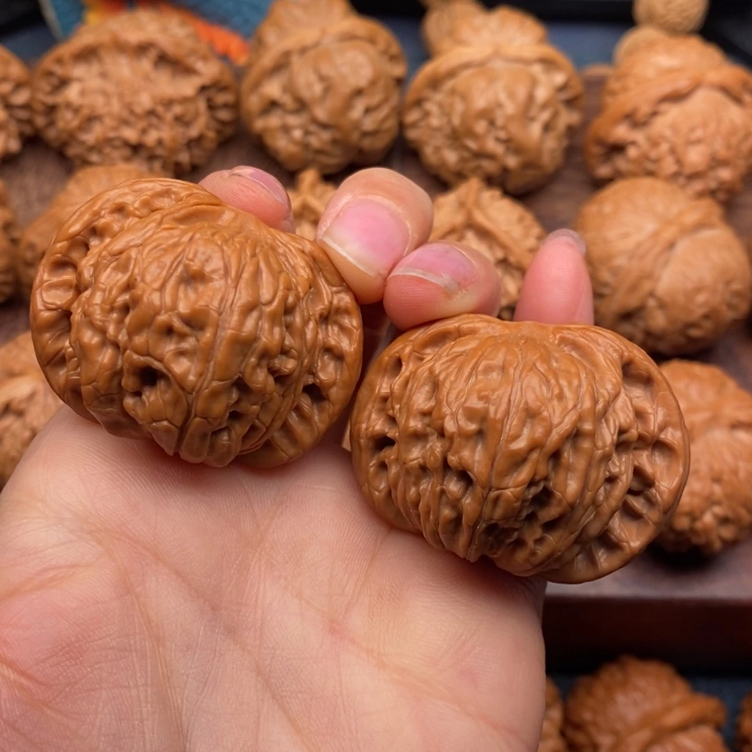 文玩核桃吊坠42全品，对歪蝴蝶磨