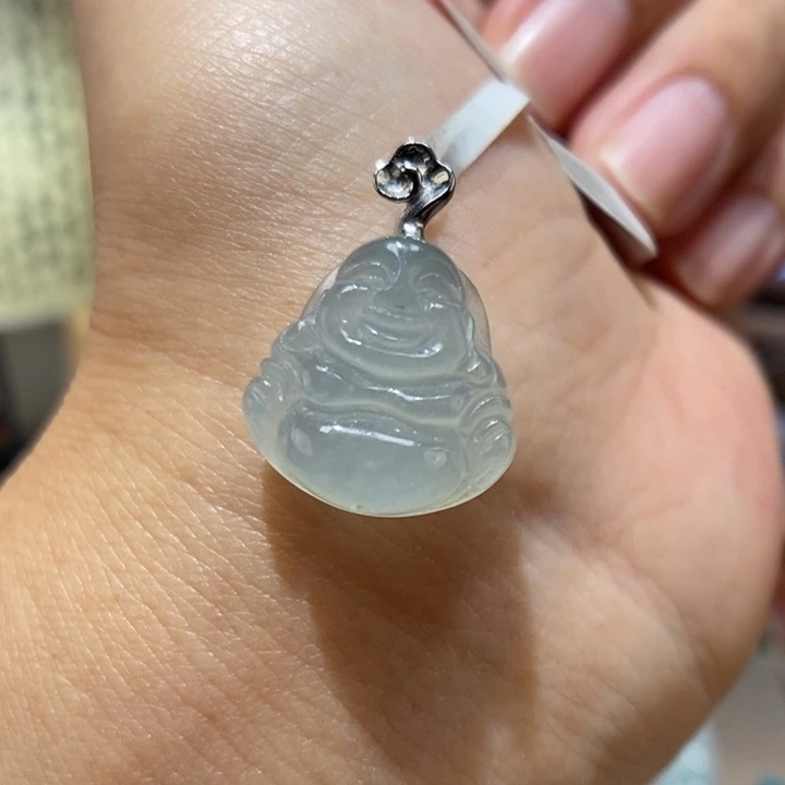 【闪购商品】颈饰18K金镶嵌翡翠17