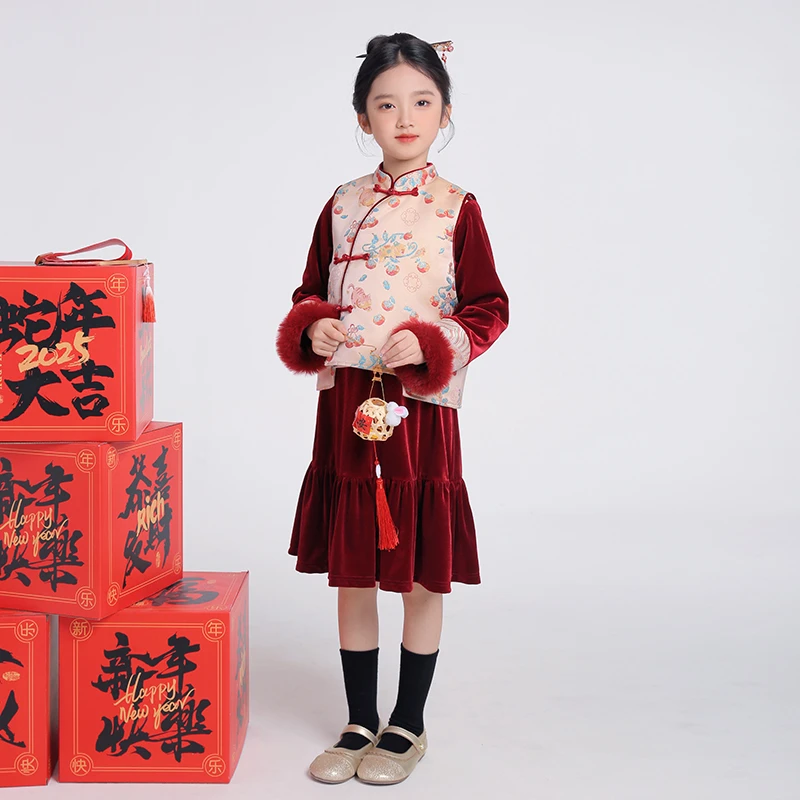 新中式国风盘扣汉服马甲女童2025冬季新款女孩唐装拜年服坎肩背心