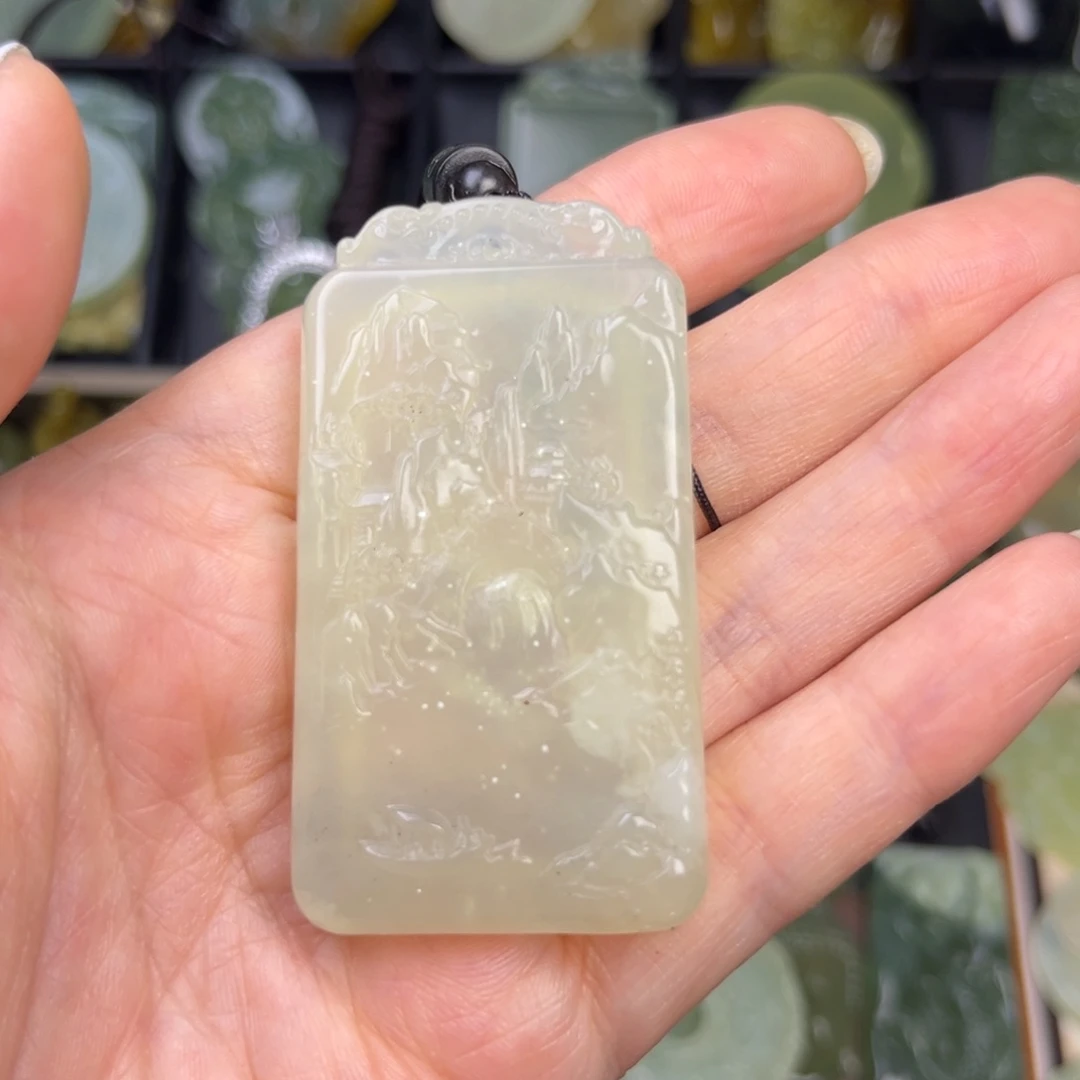 蛇纹石玉未镶嵌吊坠(赠链)