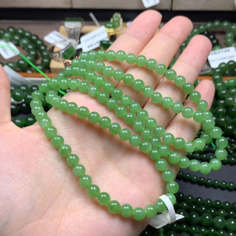 【闪购商品】和田玉（碧玉）未镶嵌颈饰捌*