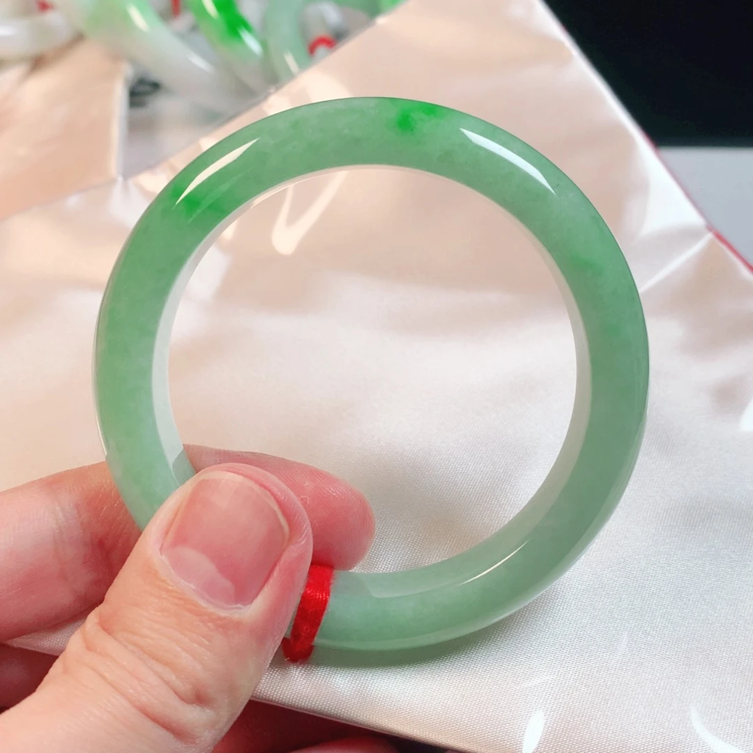 翡翠手镯未镶嵌翡翠手镯1416