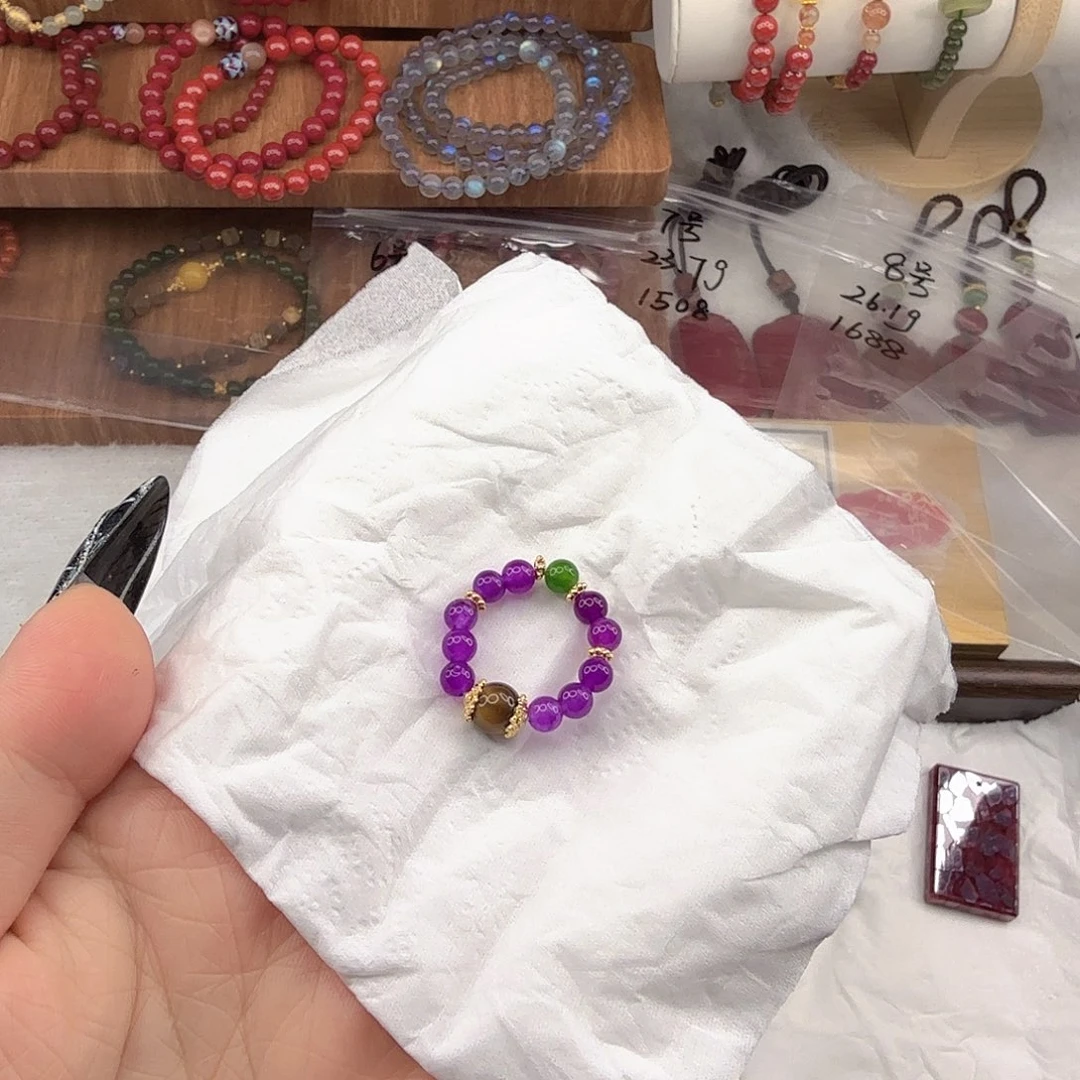 布艺非金属小G紫色美丽设计戒指